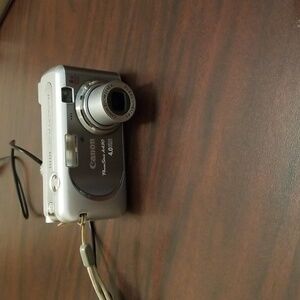 Canon Power Shot Series.           Model A430. 4.0 MEGA PIXELS